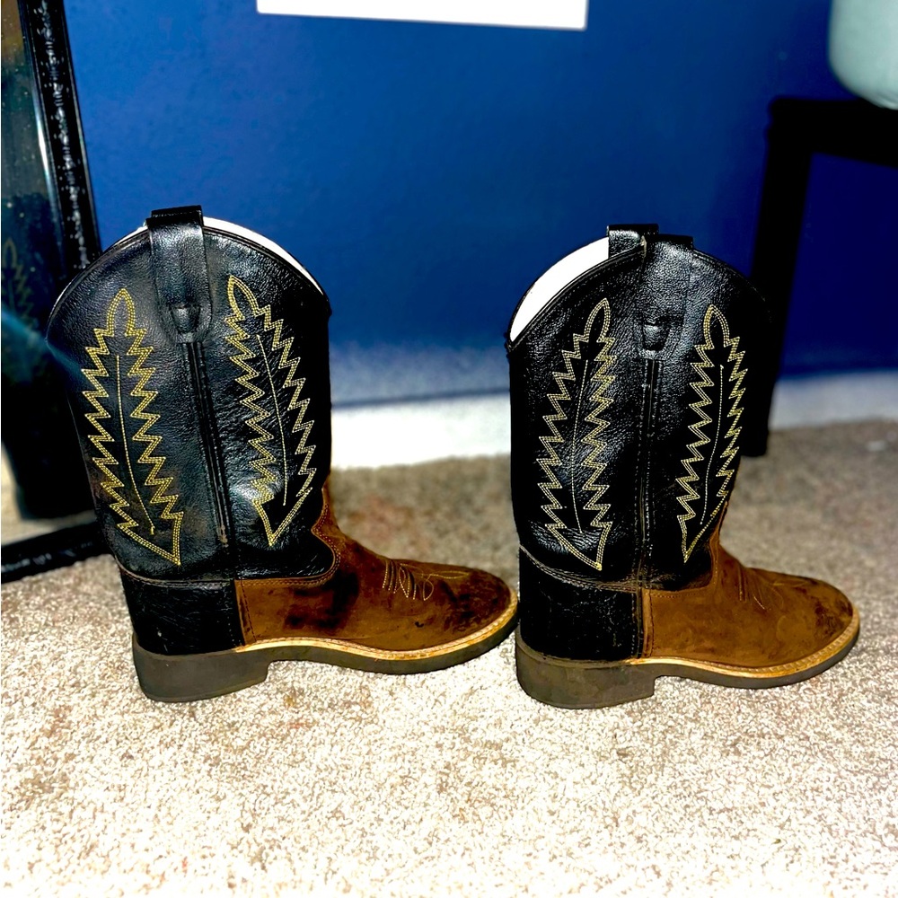 Black and Brown Western Boots